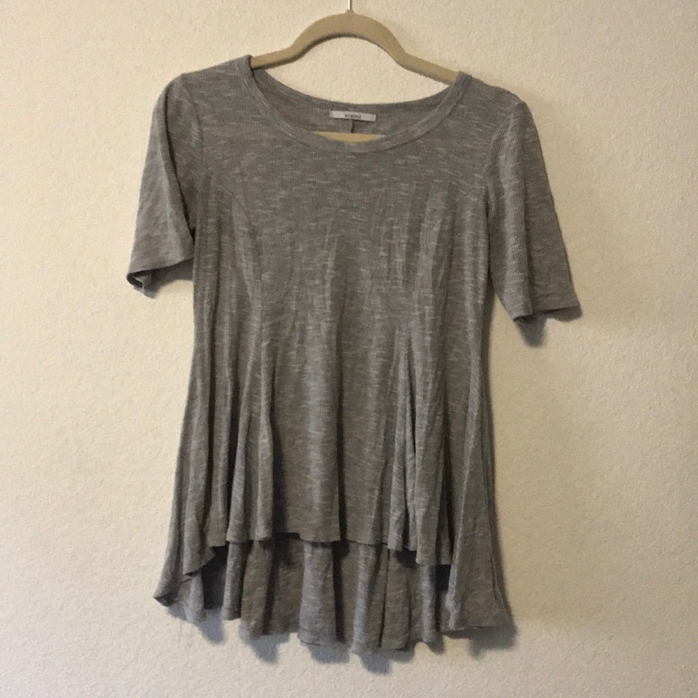Grey flowy top!